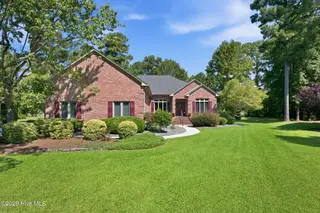 230 Ticino Court, New Bern, NC 28562 – photo 1: 1-web-or-mls-DSC_5401