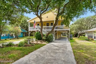 205 Womble Street, Oak Island, NC 28465 – photo 7