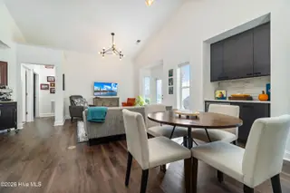 300 Sweetwater Cove, Newport, NC 28570 – photo 10: Dining area view