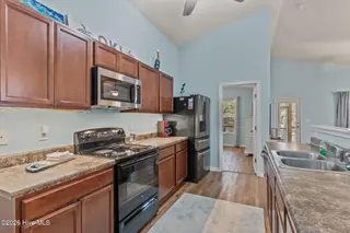 152 NW 10th Street, Oak Island, NC 28465 – photo 20: 25-web-or-mls-DSC09364