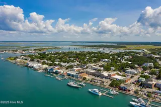 805 Mulberry Street Unit 215, Beaufort, NC 28516 – photo 8: 5 Blocks to Beaufort Waterfront