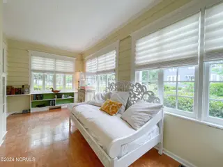 1801 Chestnut Street, Wilmington, NC 28405 – photo 6: Sunroom