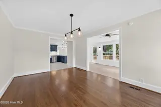 208 Dupont Circle, Greenville, NC 27858 – photo 17: Dining room