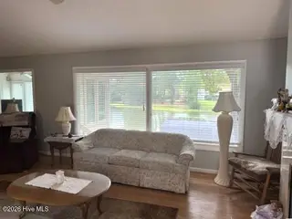 108 Fox Run Court, West End, NC 27376 – photo 6: Living Room