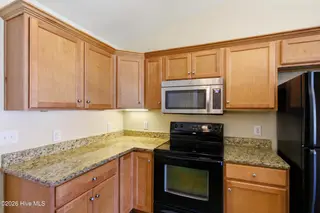 209 Hawks Bluff Drive, New Bern, NC 28560 – photo 13: 209 Hawks Bluff Drive