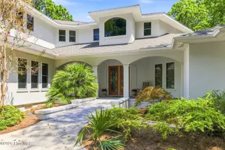 358 Shore Point Drive, Wilmington, NC 28411 — 5-bedroom home in Bayshore Estates, Wilmington, NC, photo 3 of 49