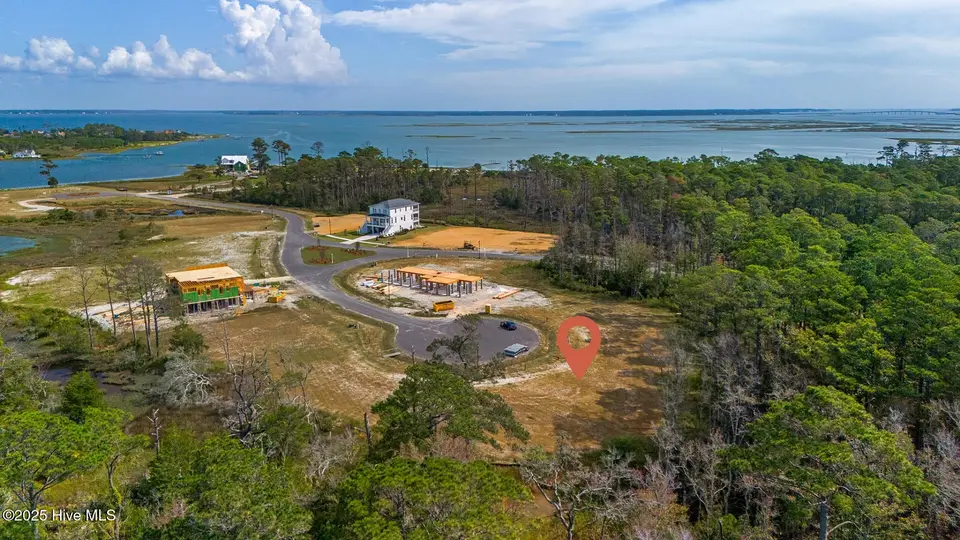 509 Swan Court, Beaufort, NC 28516 – photo 1 of 21: 509 Swan Court
