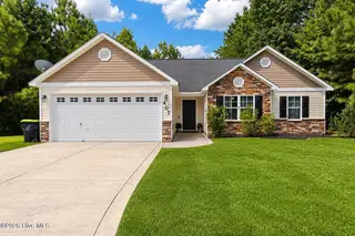 407 Hidden Oaks Drive, Jacksonville, NC 28546 – photo 2