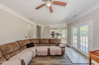 673 Morris Landing Road, Holly Ridge, NC 28445 – photo 15: Living room