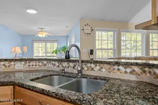 1207 Pelican Drive, New Bern, NC 28560 – photo 9: 1207 Pelican Drive, New Bern, NC 28560