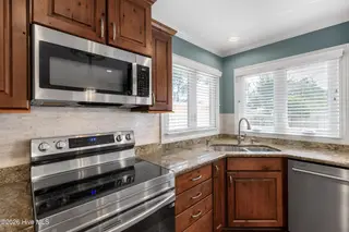 1936 Prestwick Lane, Wilmington, NC 28405 – photo 5: Prestwick1936-4kitVL33A7050-CR2