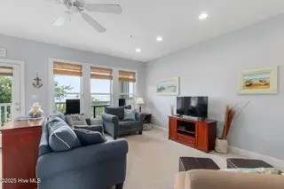 1700 Salter Path Road 203-Q Sound, Indian Beach, NC 28512 – photo 20: Living