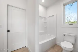 9208 Sedgley Drive, Wilmington, NC 28412 – photo 24: 38-web-or-mls-DSC_9053