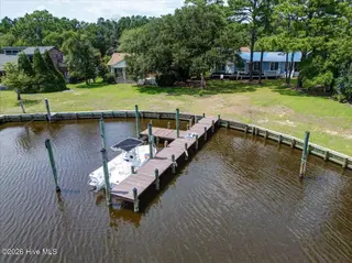 5724 Gondolier Drive, New Bern, NC 28560 – photo 7: 52-5724_Gondolier-52