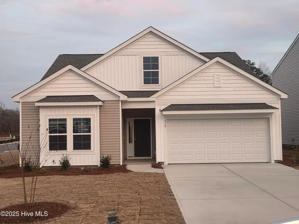 810 Schoolfield Drive, Sneads Ferry, NC 28460 – photo 1 of 3: Durham D 67