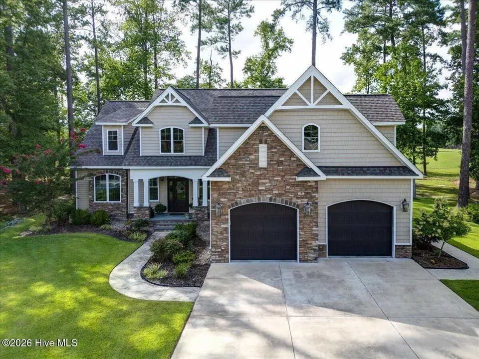 3510 Henna Place, New Bern, NC 28562 – photo 1 of 69: 79-3510_Henna_Place-81
