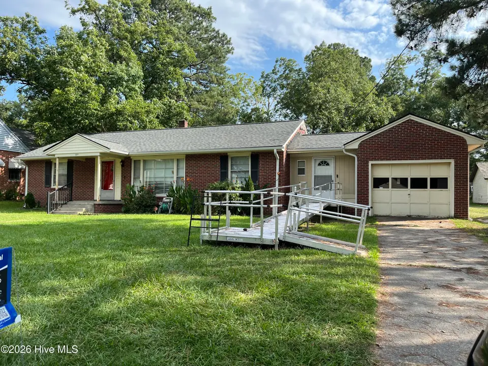 1219 W Thomas Street, Rocky Mount, NC 27804 – photo 1 of 12: IMG_0293