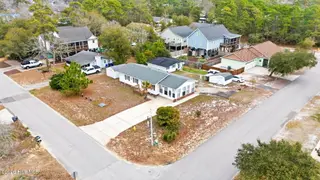 304 NE 50th Street, Oak Island, NC 28465 – photo 4: shniderproductions.com-4