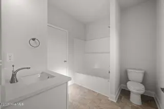 1504 Caracara Drive, New Bern, NC 28560 – photo 14: Ensuite Guest Bath1