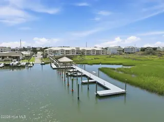 602 W Fort Macon Road 132, Atlantic Beach, NC 28512 – photo 13: 2-web-or-mls-Palm Suites 132 - 007