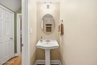 3952 Colony Woods Drive, Greenville, NC 27834 – photo 24: 28-web-or-mls-BLS_0038_edit