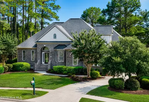 433 Crow Creek Dr NW, Calabash