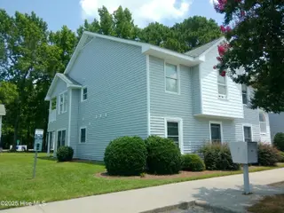 108 W Victoria Court A, Greenville, NC 27834 – photo 3: DSCF0090