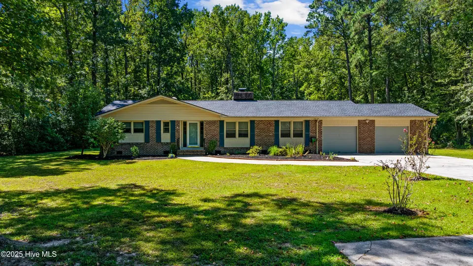 10 Pinewood Drive, Carolina Shores, NC 28467 – photo 1 of 55: 40-print-full-40