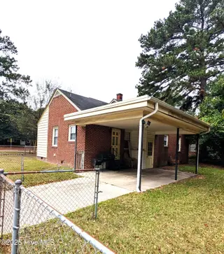 1513 Rose Street, Goldsboro, NC 27530 – photo 3: PXL_20251008_151118717