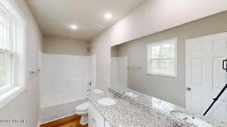 203 Grand Oaks Drive, Goldsboro, NC 27530 – photo 6: Master Bathroom