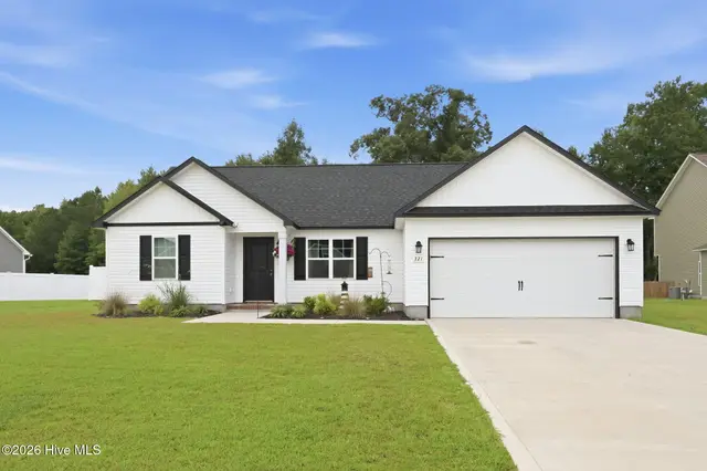 321 Cotton Hill Place, Hubert, NC 28539