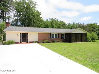 9424 Nc 210 Highway, Rocky Point, NC 28457 — 3-bedroom home, Rocky Point, NC, photo 1 of 30