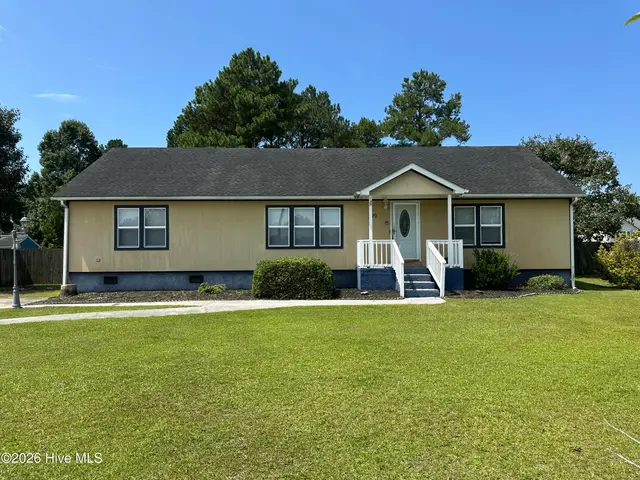 299 Riggs Road, Hubert, NC 28539