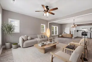 315 Myrtle Avenue, Rocky Mount, NC 27801 – photo 17: 31-Living Room - Staged