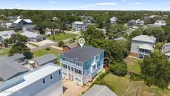 314 Spartanburg Avenue 2, Carolina Beach, NC 28428 — 3-bedroom townhome, Carolina Beach, NC, photo 2 of 27