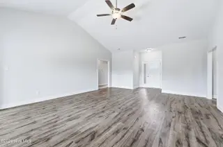 223 Windsor Run Boulevard, Jacksonville, NC 28546 – photo 6: DSC02316