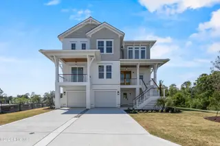 720 Waterstone Drive, Wilmington, NC 28411 – photo 2