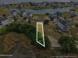 617 Cannonsgate Drive, Newport, NC 28570 – photo 6: Lot lines