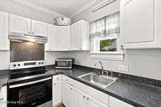3314 North Green Street, Farmville, NC 27828 – photo 4: 25-web-or-mls-IMG_4382
