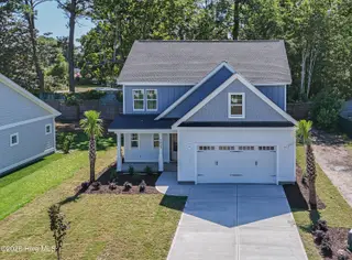 2027 Greenside Manor Drive SW, Ocean Isle Beach, NC 28469 – photo 1