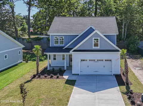 2027 Greenside Manor Dr SW, Ocean Isle Beach