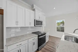 3011 Garden Sage Place 51, Leland, NC 28451 – photo 17: 14_kitchen