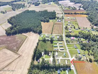103 Albert Brown Mhp Lane, Greenevers, NC 28458 — 3-bedroom manufactured home, Greenevers, NC, photo 5 of 7: 5-Final 103 Albert Brown MHP Lane-RJREM-