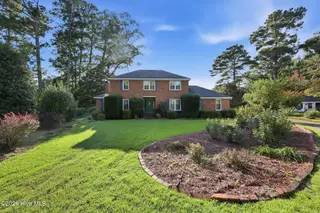 1053 Colleton Way, Trent Woods, NC 28562 – photo 5: 5-web-or-mls-0C0A2748_edit