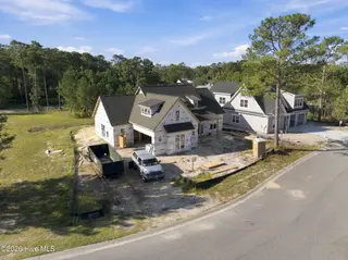 6087 Martinique Street SW, Shallotte, NC 28470 — 4-bedroom home in Ocean Isle Palms, Shallotte, NC, photo 15 of 67: 2-web-or-mls-DJI_20260917092436_0925_D