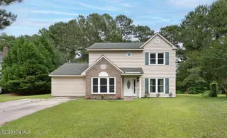 112 Carlisle Court, Jacksonville, NC 28546 – photo 3: DSC_0104-Edit