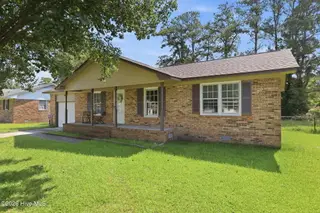 205 Wildwood Road, Havelock, NC 28532 – photo 2: 4-web-or-mls-0C0A8878