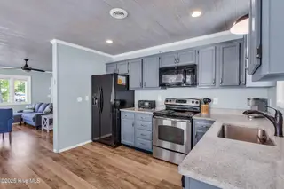 2005 E Oak Island Drive, Oak Island, NC 28465 – photo 12: 2005eoakislanddr00013