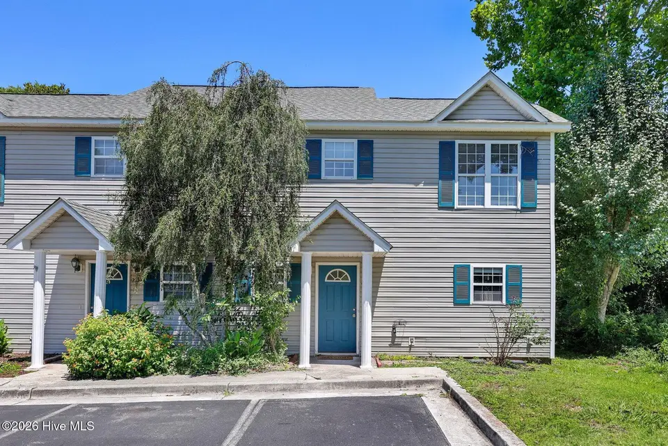 2133 Market Street, Wilmington, NC 28403 – photo 1 of 21