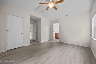 4015 W T Whitehead Drive, Jacksonville, NC 28546 – photo 7: Master Bedroom